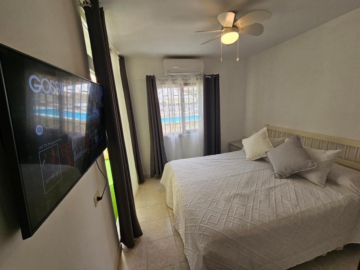 Fayser 108 Beachfront With Direct Pool Access From Terrace Arona  Dış mekan fotoğraf